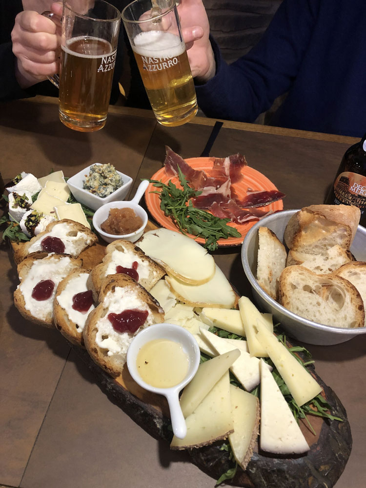 Roman food tour in Italy with traditional food